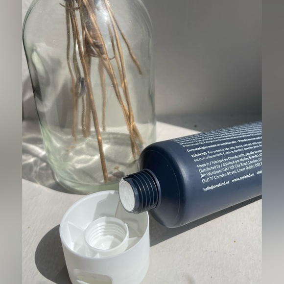 Onekind Dream Cream Nighttime Moisturizer - Picture 3 of 4